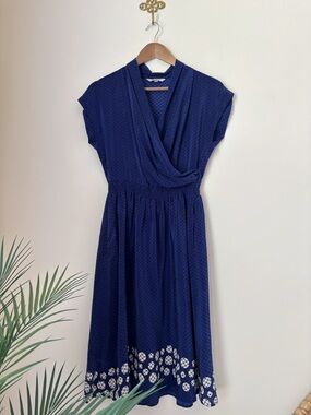 Tucker Blue Geometric Print Silk Surplice Silk Dress Small Classic Spring